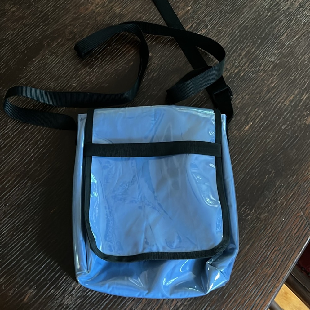 Rundholz Black Label shiny blue crossbody approx 8x10x2.75